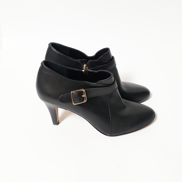 VINCE CAMUTO VONILESA Leather Booties Size 8.5 - Picture 5 of 8